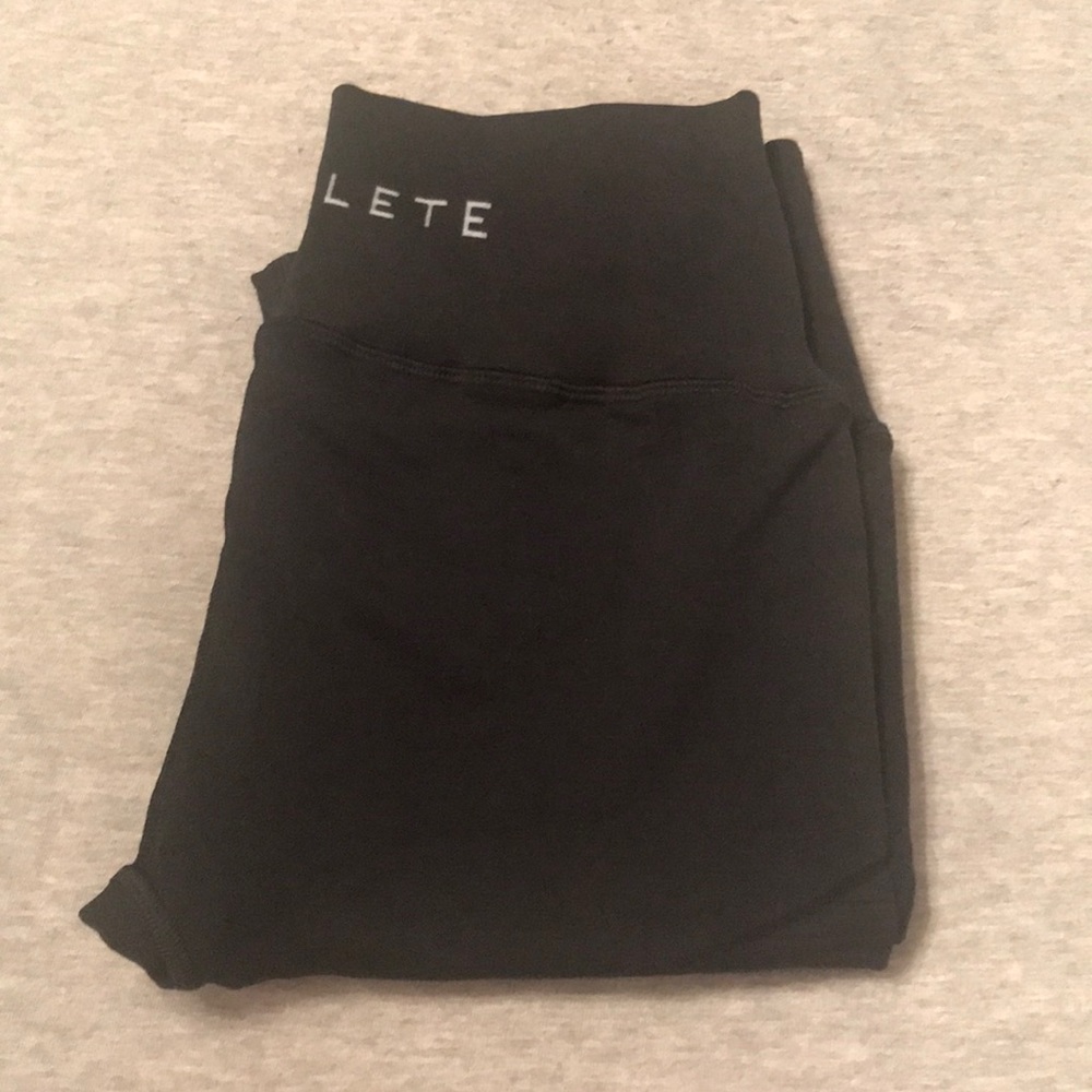 Alphalete Revival 6 leggings